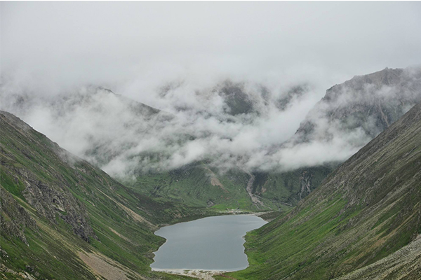 夢境奢華，布宮，林芝，巴松措，魯朗林海，波密，然烏湖，大峽谷，朗縣 ，拉姆拉錯，澤當(dāng)，羊湖，滿拉水庫，珠峰大本營，納木措扎營12晚13日游