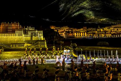 文成公主實(shí)景劇