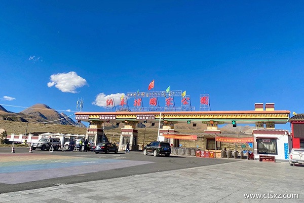 報(bào)團(tuán)去西藏多少錢(qián)