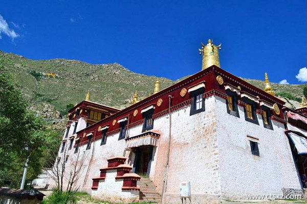 去趟拉薩玩的費用大概多少