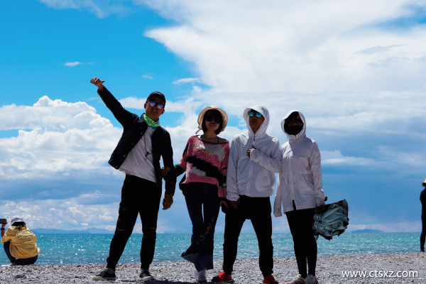 上海坐飛機(jī)去拉薩費用