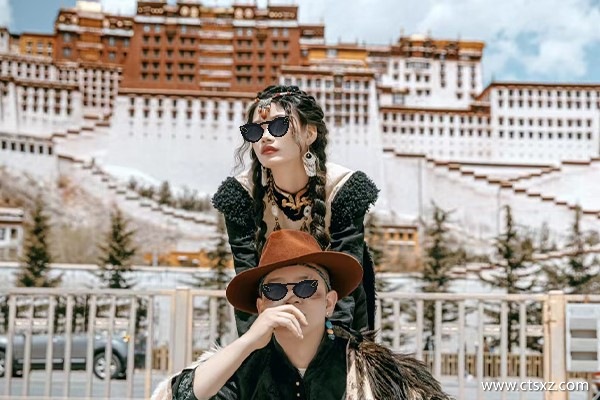 西藏旅游報團(tuán)8天多少錢