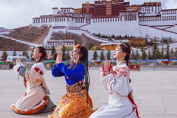 西藏跟團(tuán)大概需要多少錢