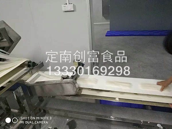 河粉自動分段切條